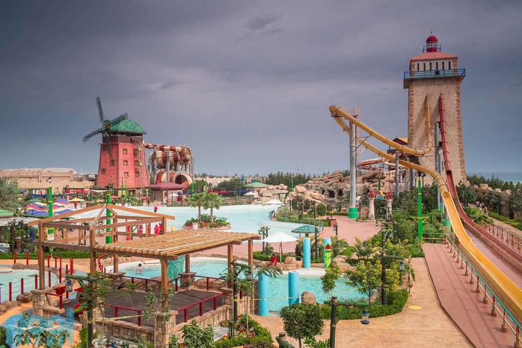 گشتی در پارک آبی کیش، اولین پارک آبی روباز بانوان و آقایان در ایران! + ویدیو و تصاویر اوشن 10 عکسهای اوشن پارک اکیش